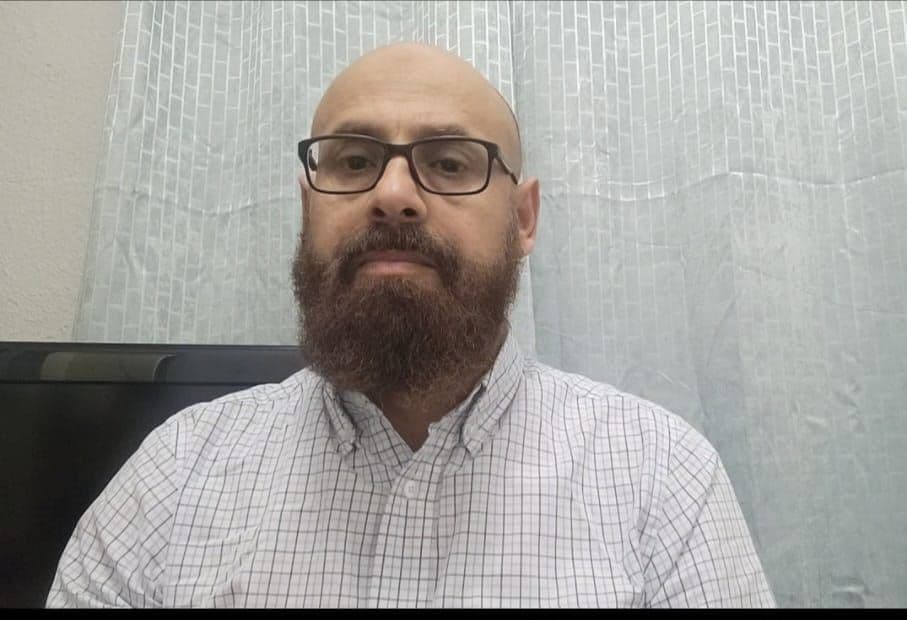 صادق عبده علي الترب